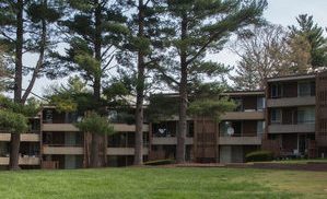 Crescent Apartments Exterior